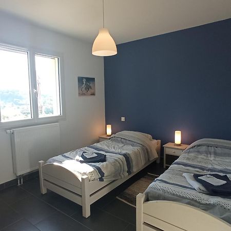 La Mirabelle 85M2 Comfort Et Tres Jolie Vue Cublac المظهر الخارجي الصورة